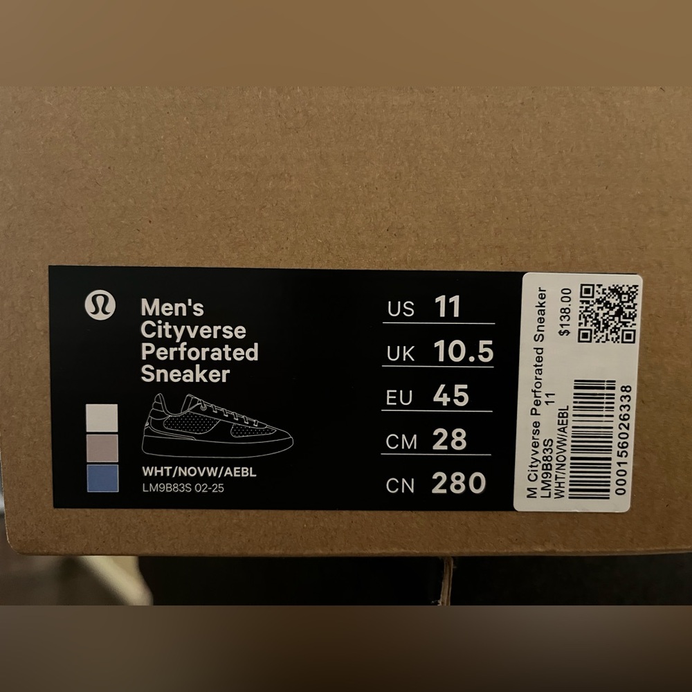 lululemon athletica Men's White Sneakers with Light Blue Lining - Picture 7 of 7
